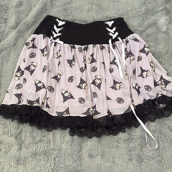 Sanrio Kuromi Mesh Lace-Up Skirt Hot Topic - Picture 3 of 8